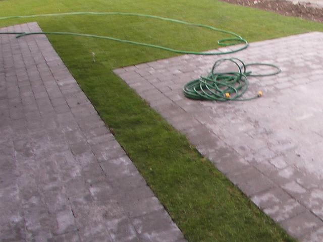 20-04-2004 12-30-55.JPG